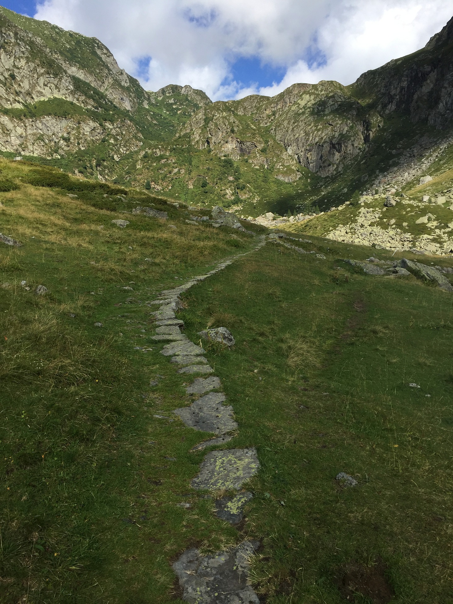 mountain trail